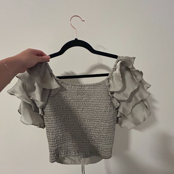 Saylor Top with Ruffled Sleeve and Drawstring - Picture 3 of 4